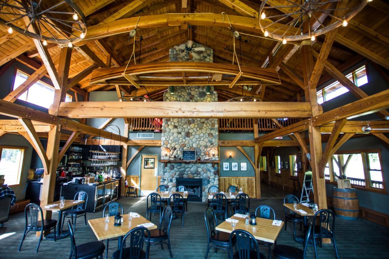 Heather Mountain Lodge Rogers Pass Eksteriør billede